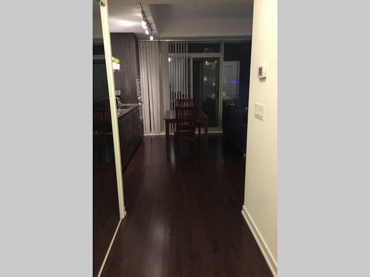Jp Stays - Lakeview Condos 토론토 객실 사진